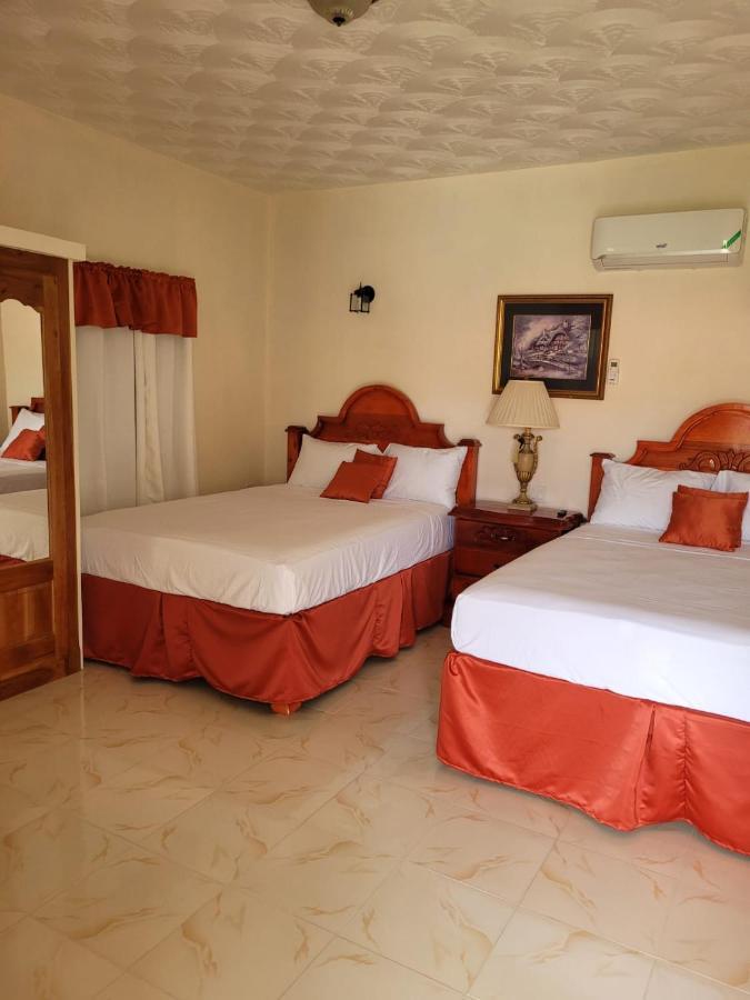 Eliwes Villa Treasure Beach Exteriér fotografie